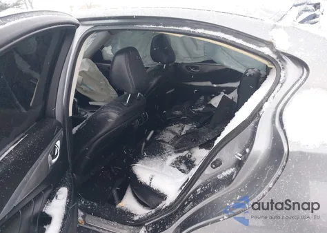 2014 Infiniti Q50 Premium z USA, uszkodzony, nr VIN JN1BV7AR6EM706635